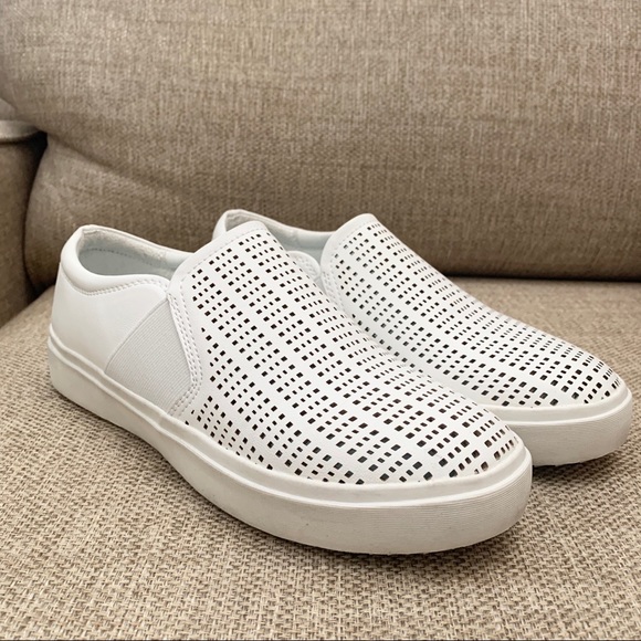 dr scholl's white slip on sneakers